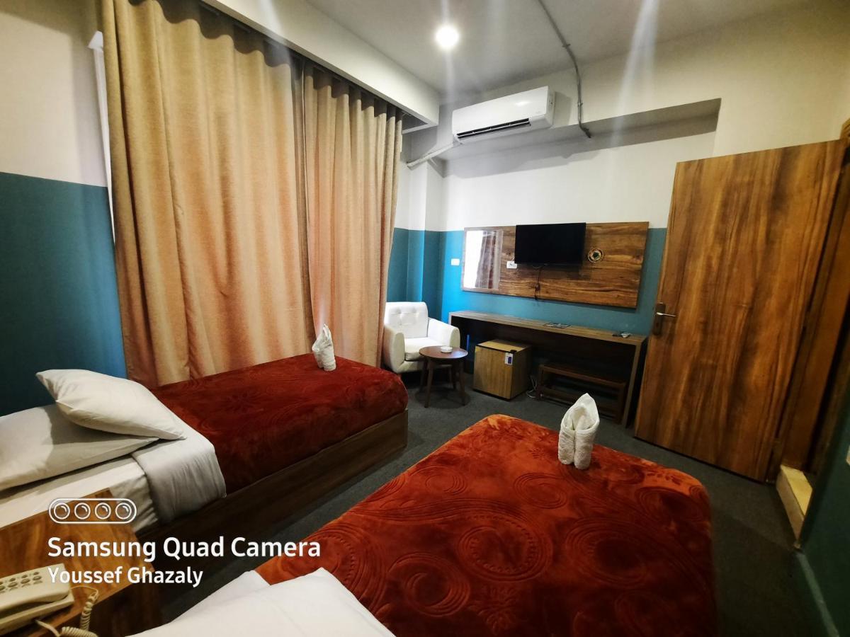 Nitocrisse Hotel Cairo Exterior photo