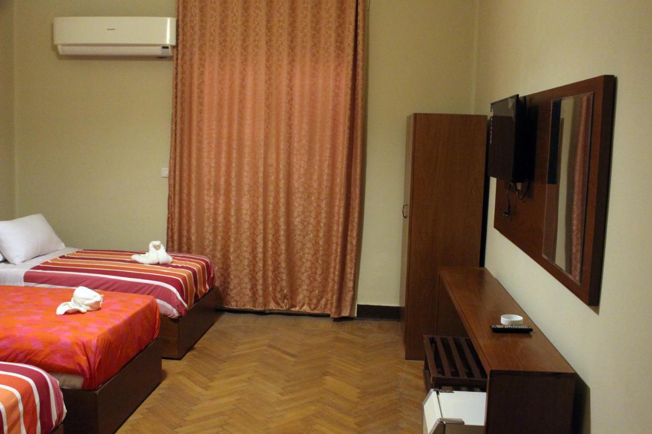 Nitocrisse Hotel Cairo Exterior photo